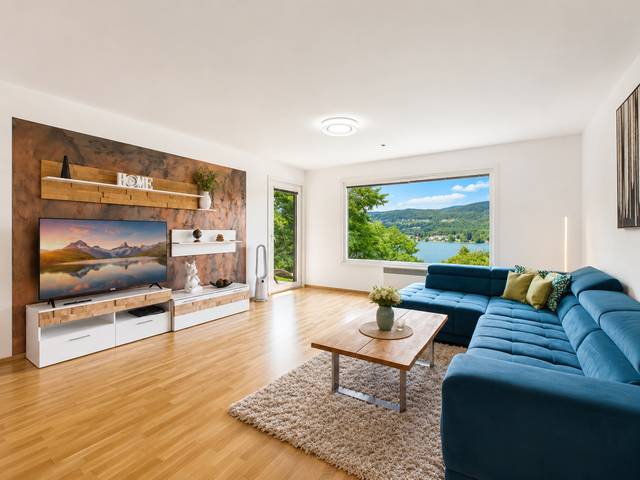 Wohnzimmer mit Seeblick – Ferienwohnung Wörthersee